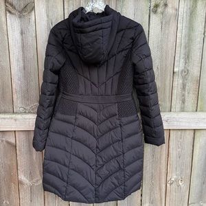 Bernardo puffer jacket w/hood, black, small, perfect condition!